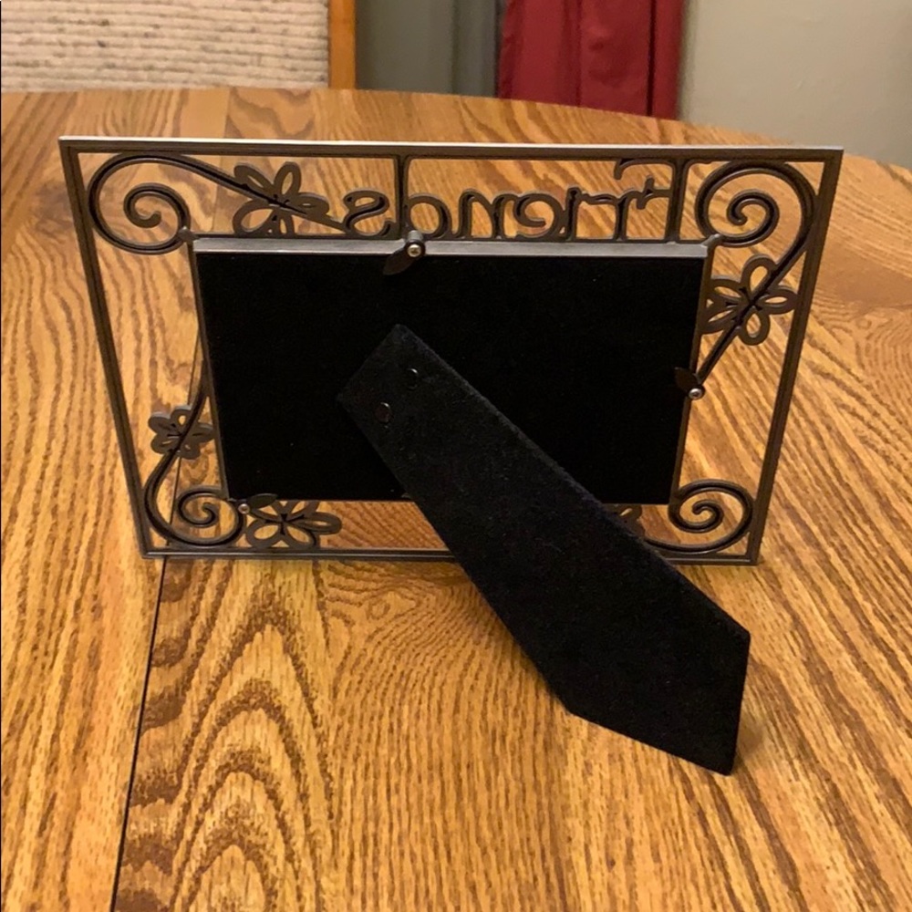 Friends Picture Frame - Picture 2 of 4